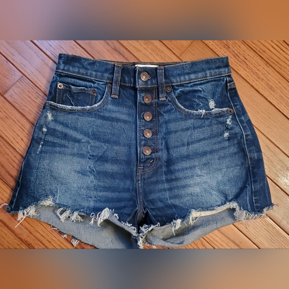 Abercrombie High Waisted Mom Shorts 25/0